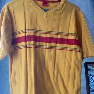 men’s graphic tshirt knit